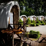 منتجع Western Camp 2*