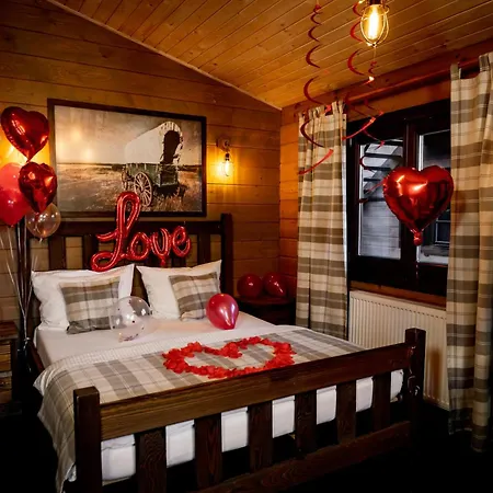 Western Camp Resort 2*
