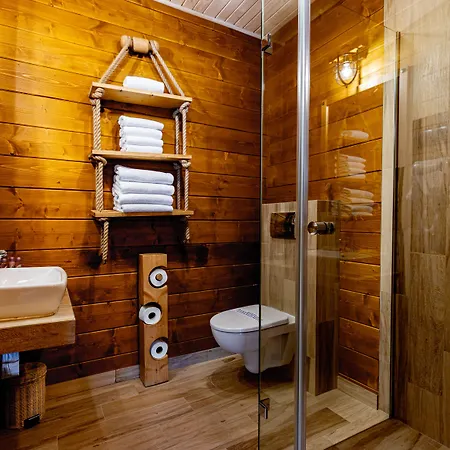 Курортный комплекс Western Camp Затор