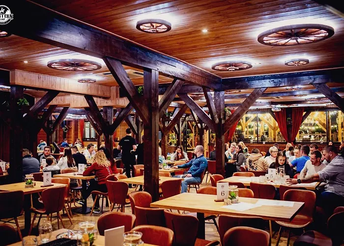 Western Camp リゾート 2*