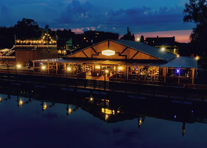 Western Camp リゾート 2*