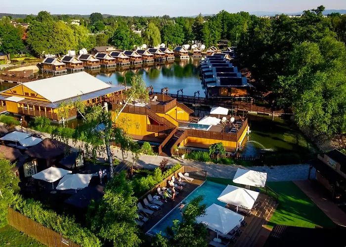 Western Camp リゾート